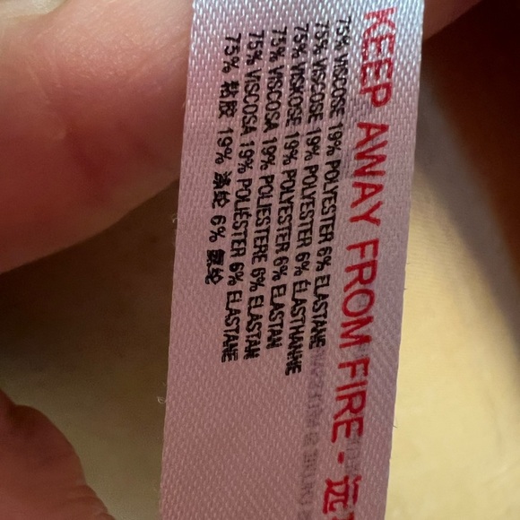 Anthropologie women’s velour striped pullover pale pink top size medium - Picture 7 of 7